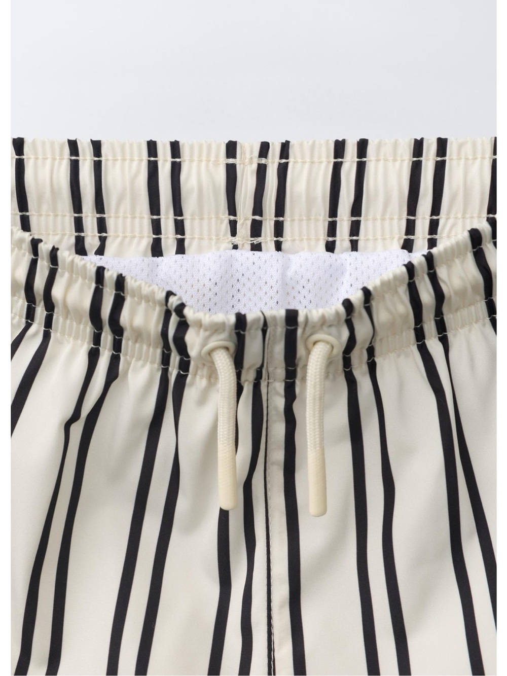 ZARA STRIPED SWIM SHORTS - Picture 3 of 10
